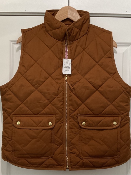 J. Crew Jackets & Blazers - J. Crew Quilted Vest in Rich Brown with Gold Hardware